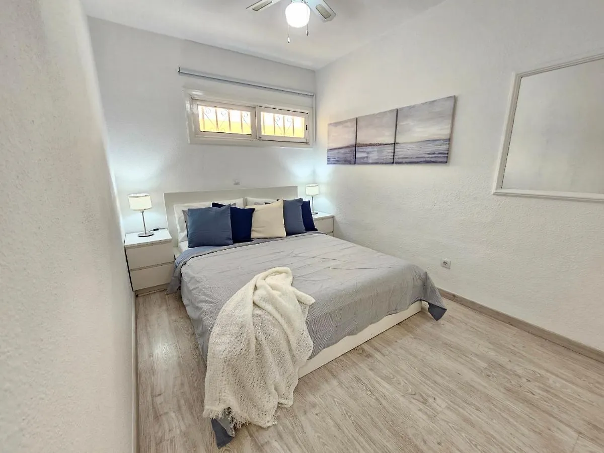 Apartament Beach & Refreshing Pool Holidays Air-Conditioning , Costa Adeje