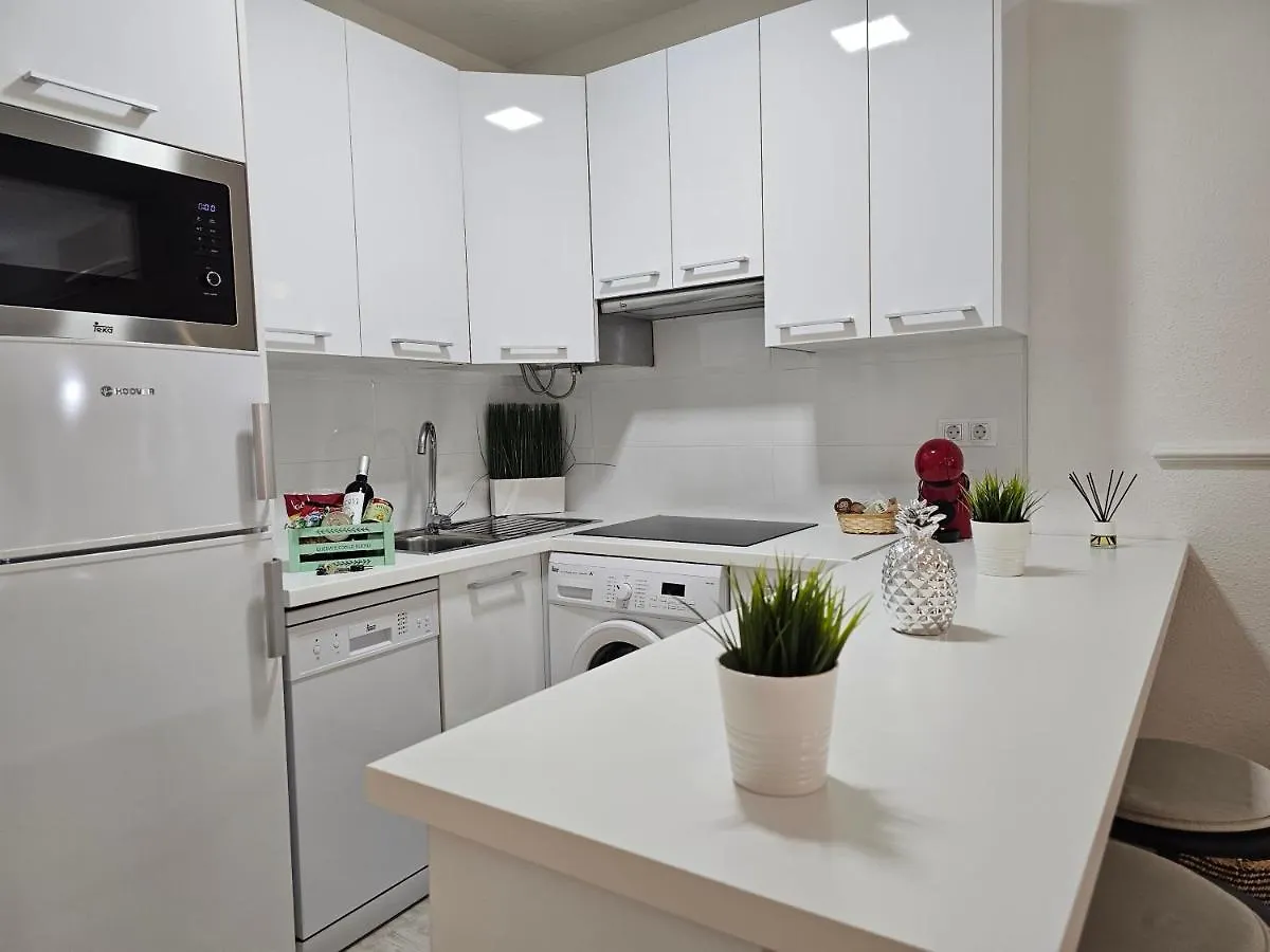 Apartament Beach & Refreshing Pool Holidays Air-Conditioning , Costa Adeje